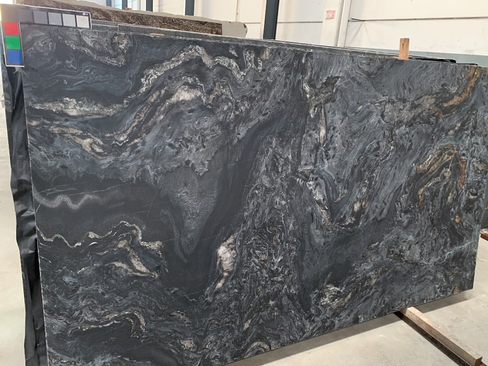 black_in_the_sky.2_amaciado_12ch_Slab